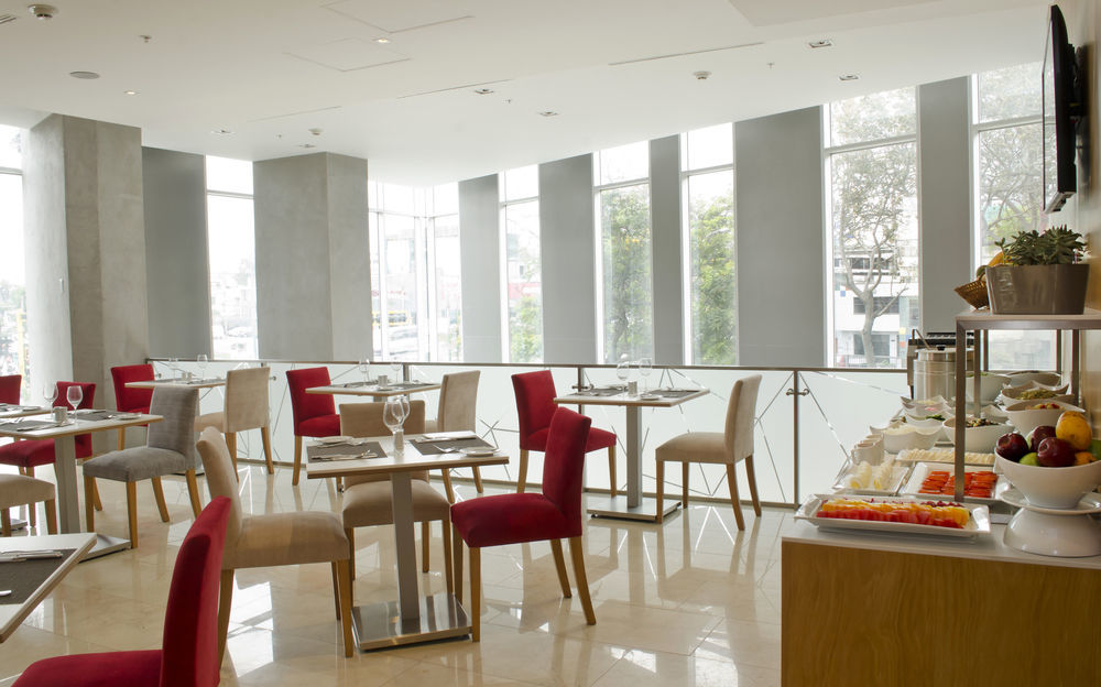 Ramada Encore By Wyndham Lima San Isidro Exterior foto